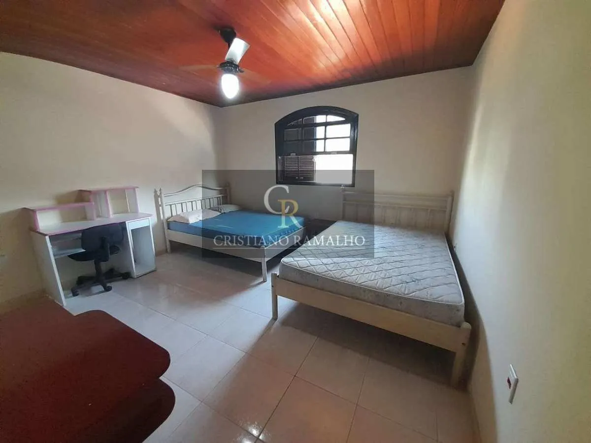 Imagem Casa à venda em Cabo Frio, São Cristóvão, com 8 quartos, 300,00m2