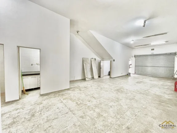 Imagem Salão Comercial com 5 salas 320m² para Locação por R$6.800,00 no Centro de Jundiaí/SP
