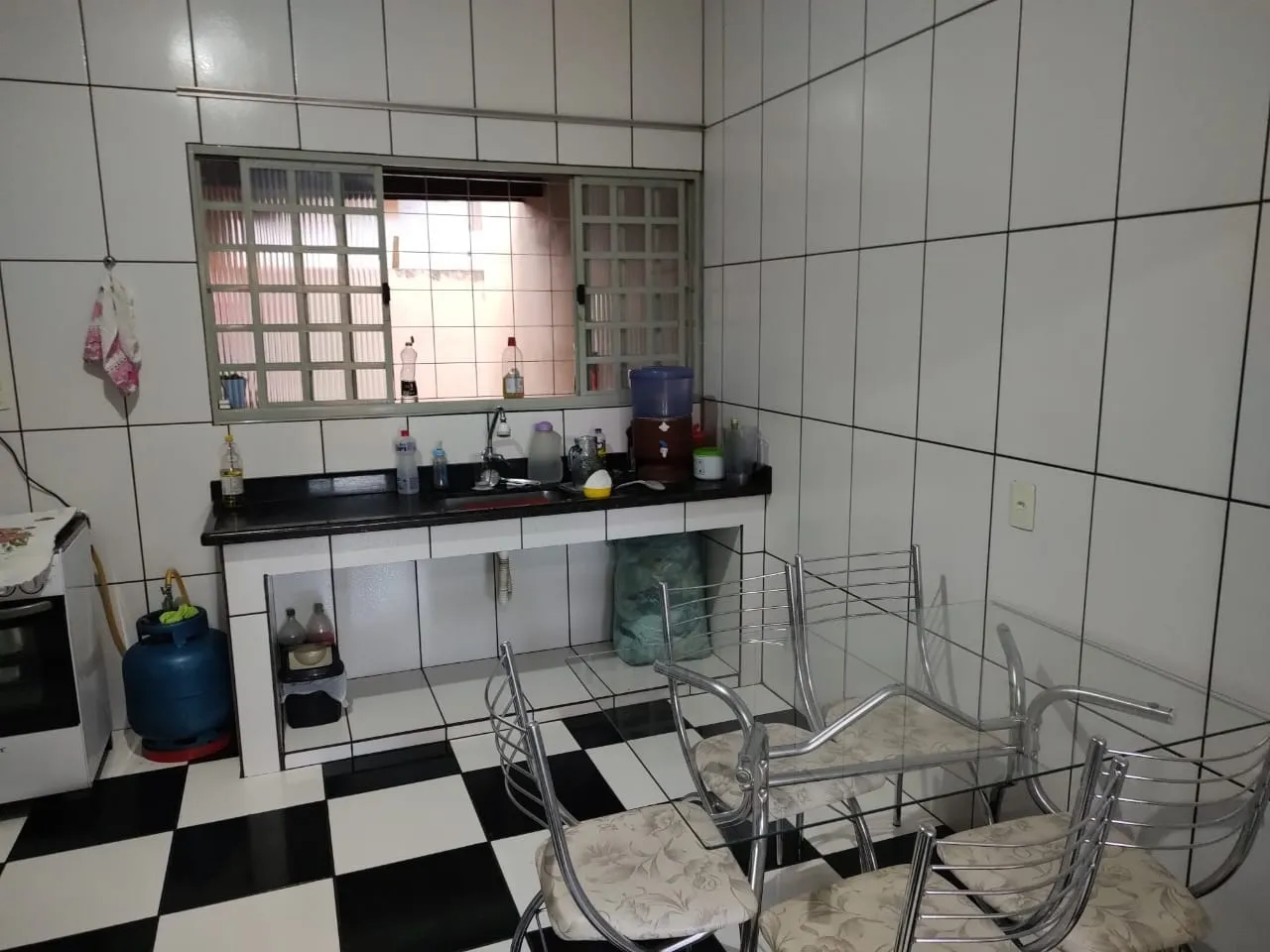 Imagem Casa à venda 3 Quartos, 1 Suite, 4 Vagas, 200M², Loteamento Residencial e Comercial Araguaia, Pindamonhangaba - SP