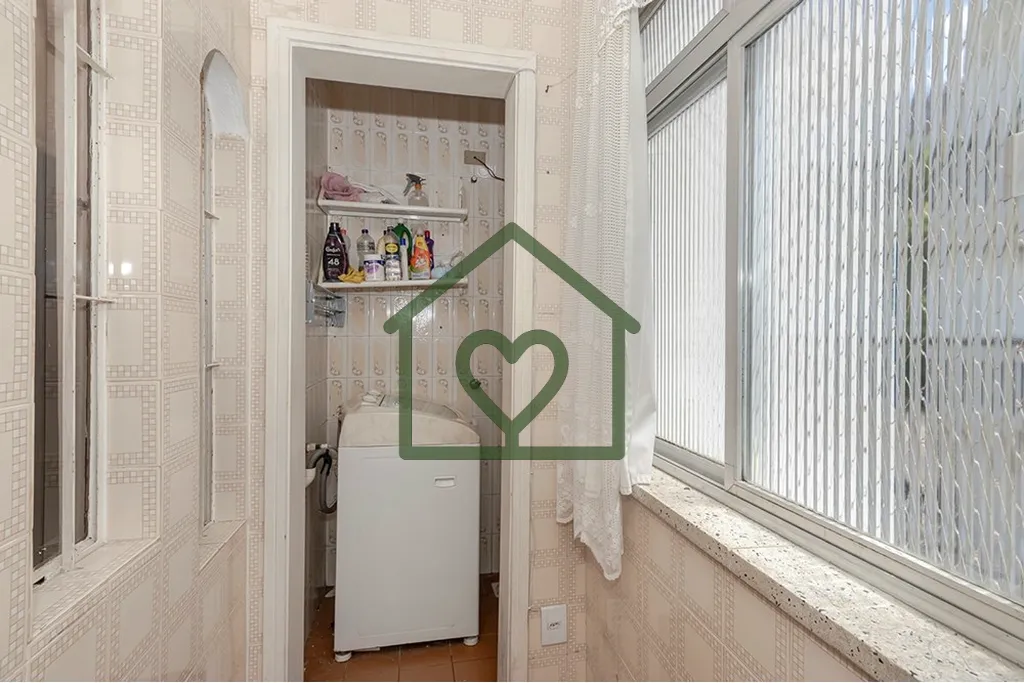 Imagem Apartamento com 74 m2 na região da Boa Vista em Porto Alegre, localizado no quarto andar de edifíc...