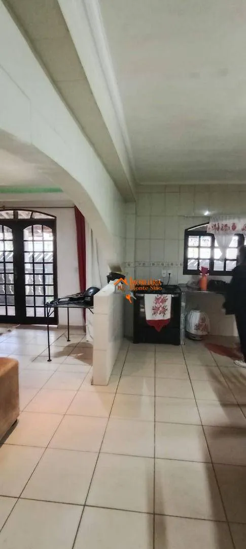 Foto do imóvel Chácara com 3 dormitórios à venda, 1760 m² por R$ 620.000,00 - Zona Rural - Arujá/SP