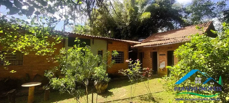 Imagem Descubra o Seu Novo Lar: Uma Chácara dos Sonhos!
