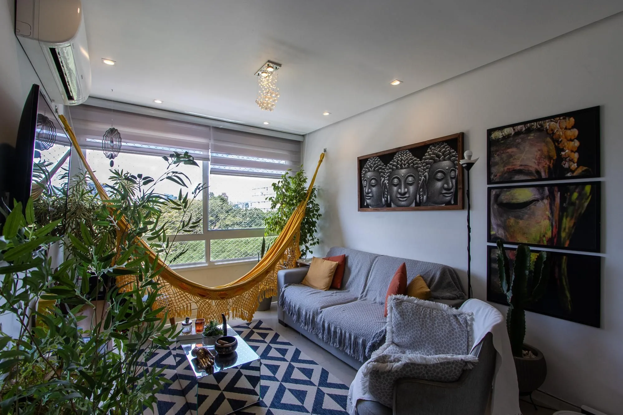 Imagem Apartamento MOBILIADO à venda - 2 dormitórios, suíte - Vista perene