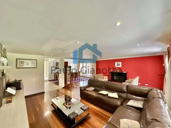 Imagem Casa de Alto Padrâo no Condomínio São Paulo II