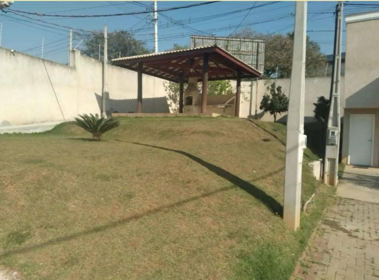 Imagem Imperdível oportunidade: Casa para venda ou locação em Sorocaba-SP, bairro Vila Mineirão, 2 quartos, 1 banheiro, 1 vaga garagem, 53m².