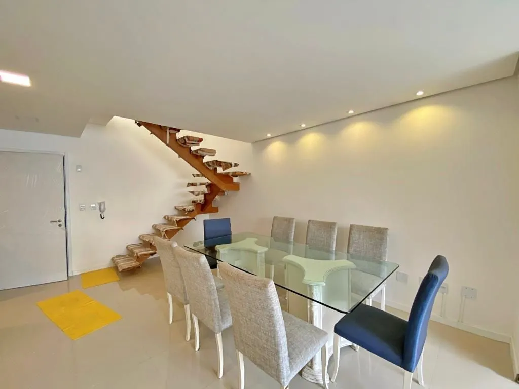 Imagem Apartamento à venda em Torres, Praia Grande, com 1 quarto, 128.98m2