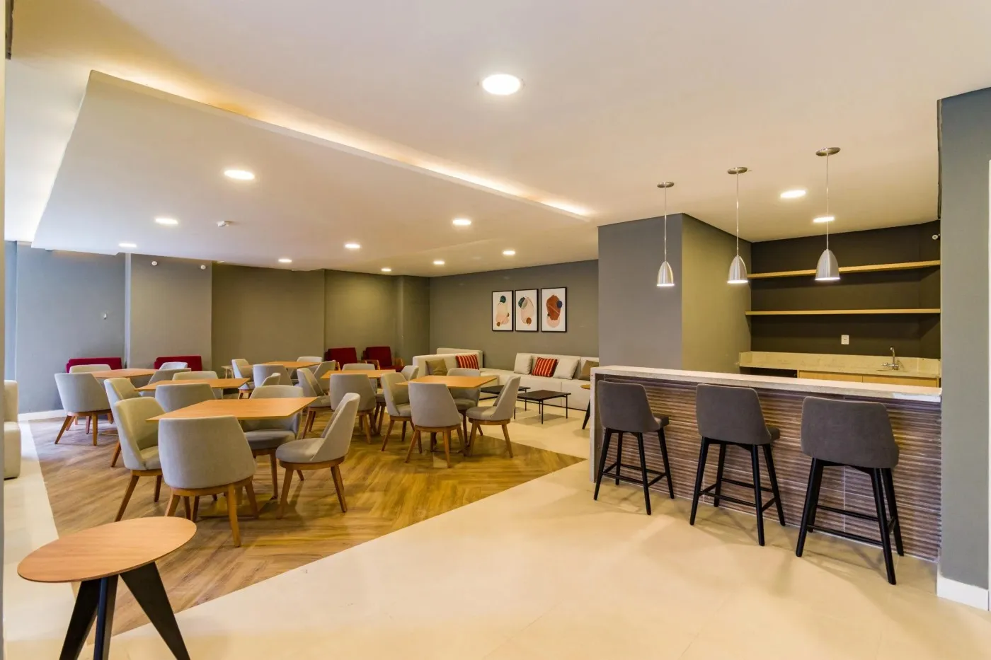 Imagem Apartamento para Locação em São Paulo, Vila Andrade, 2 dormitórios, 1 banheiro