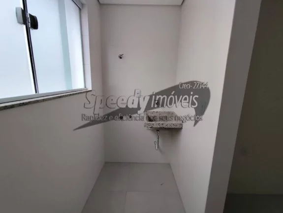 Imagem Casa para venda em Santos 2 dormitórios.