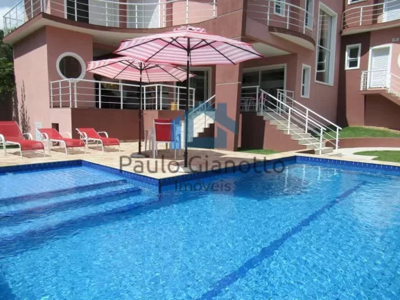 Imagem Casa à venda - Nova, moderna, 4 suítes e 7 vagas cobertas!