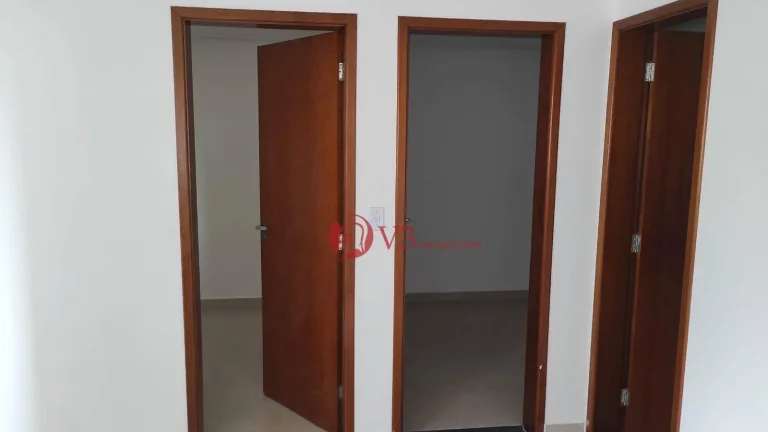 Imagem Apatamento com 2 dormitorios, sala, cozinha, perto do metro Guilhermina
