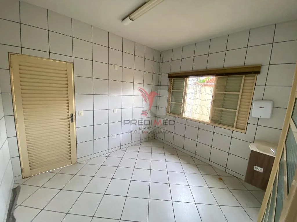 Imagem Loja / Salão / Ponto Comercial de 65m² no bairro Vila Antonieta I, em Lençóis Paulista
