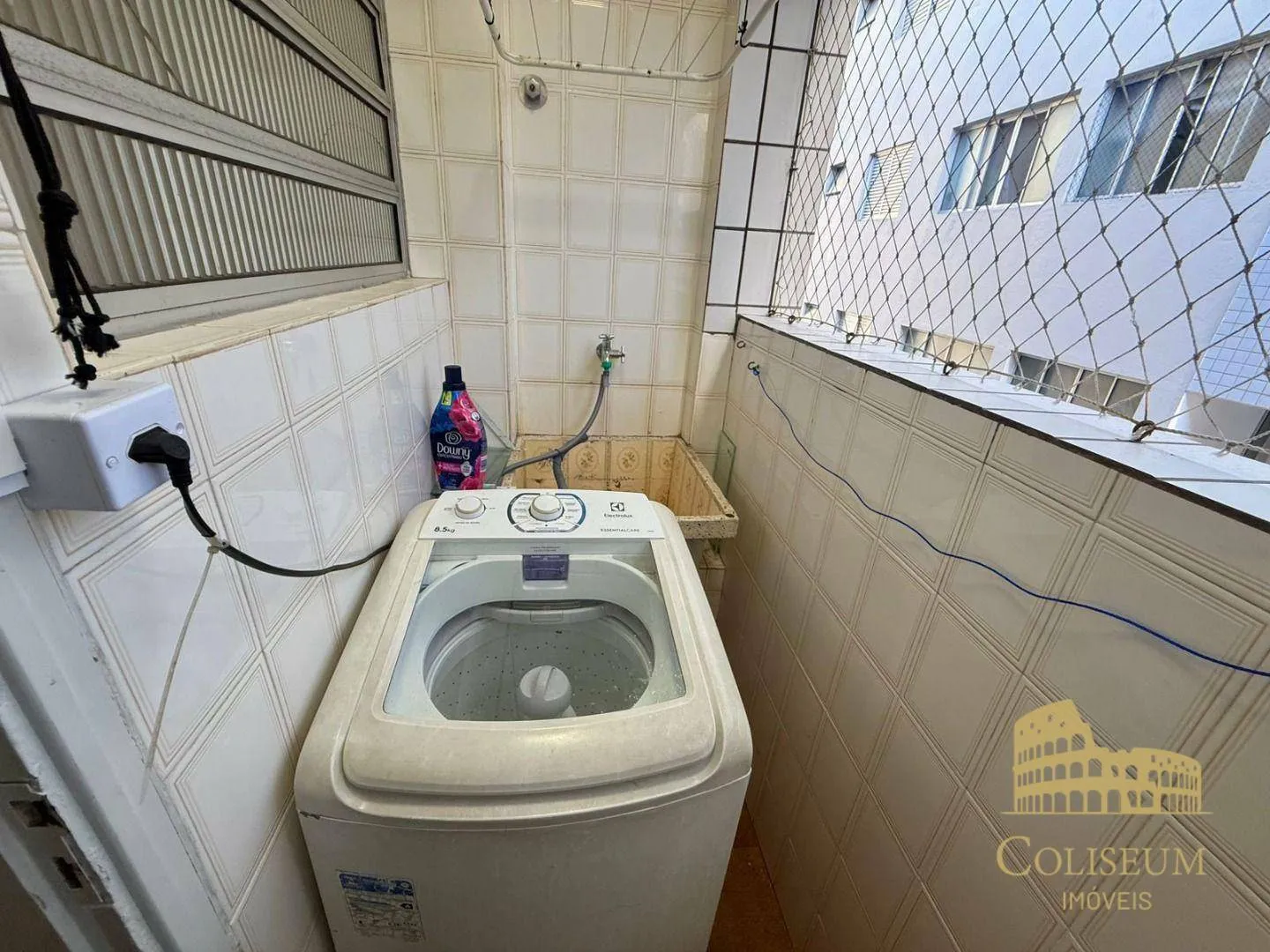 Imagem Apartamento com 2 dormitórios à venda, 71 m² por R$ 390.000,00 - Canto do Forte - Praia Grande/SP