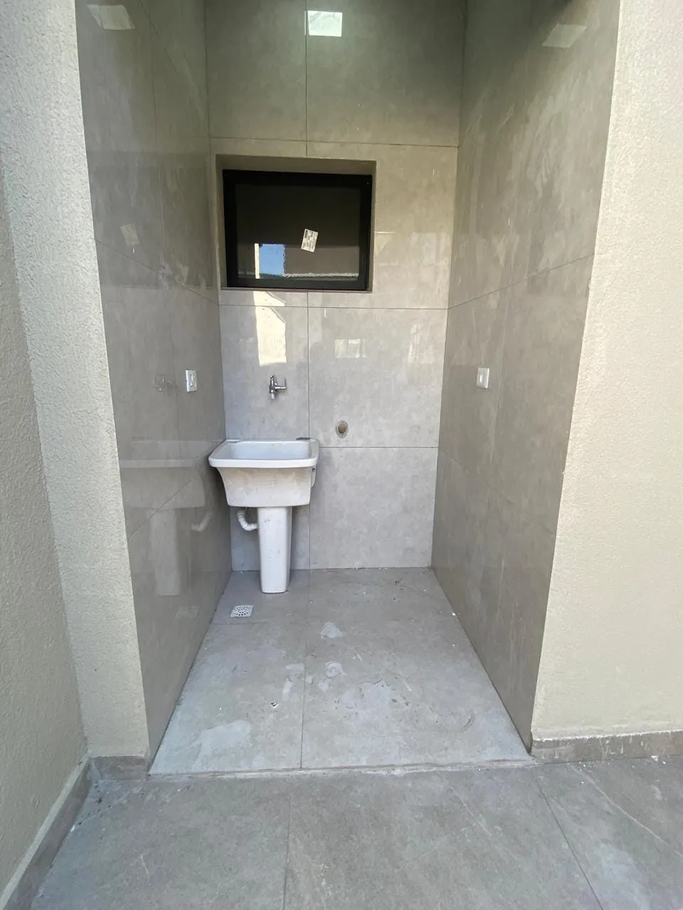 Imagem Maravilhosa Casa à venda no Laguna com 3 Dorms, 1 Suite, 2 Vagas, Residencial Maricá, Pindamonhangaba - SP | Condomínio Residencial Laguna
