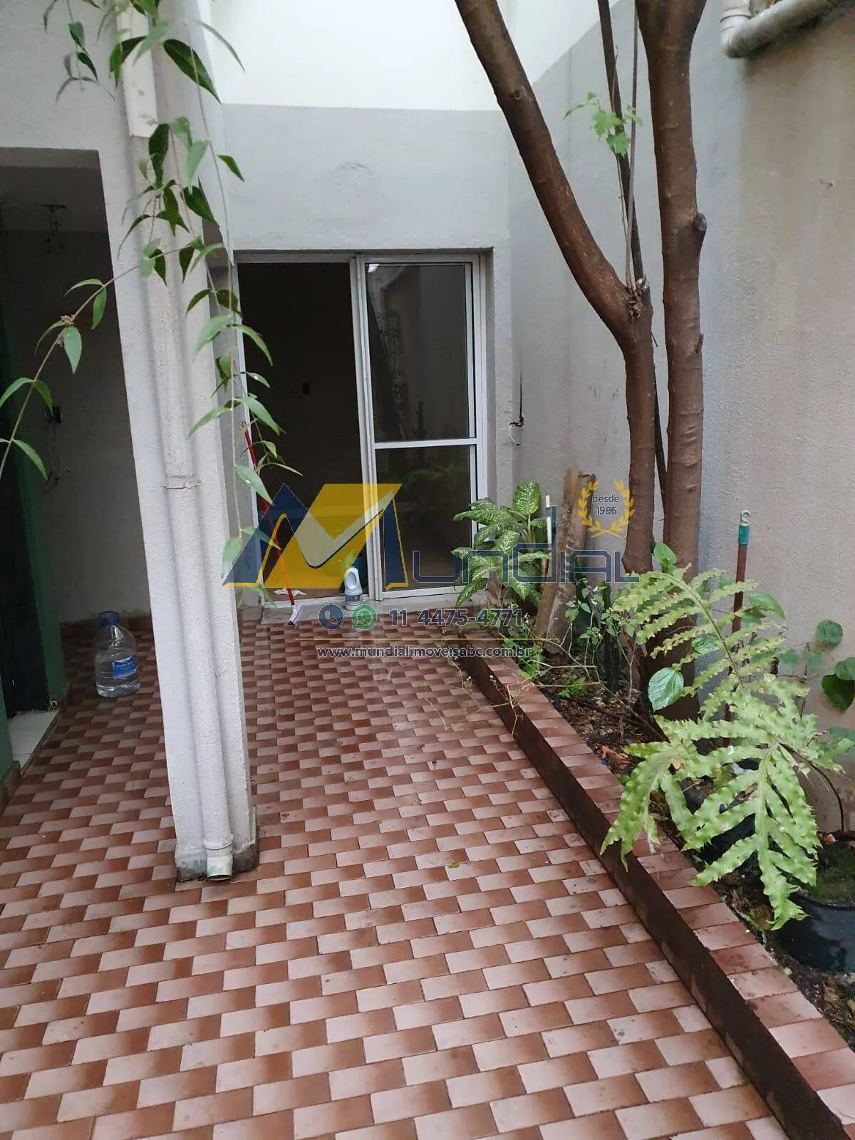Imagem Casa à Venda no Jardim Bela Vista com 2 Dormitórios e Quintal