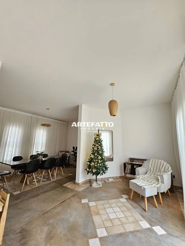 Imagem Casa com 3 dormitórios no Prolongamento Jardim Lima