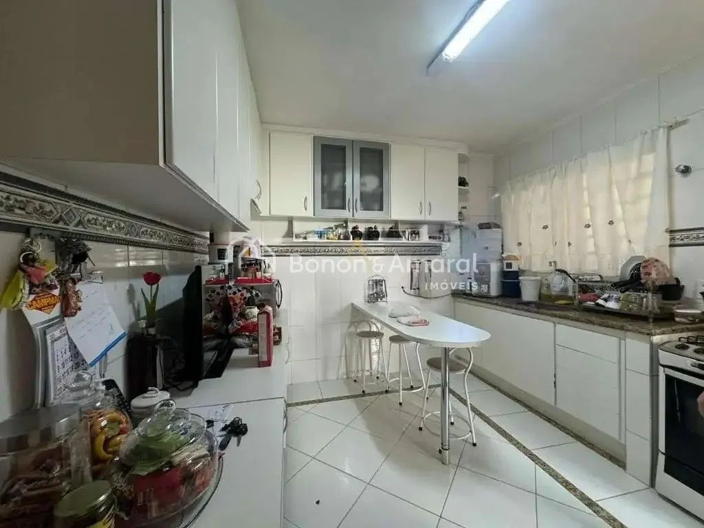 Imagem Casa com 4 quartos à venda em Campinas - SP