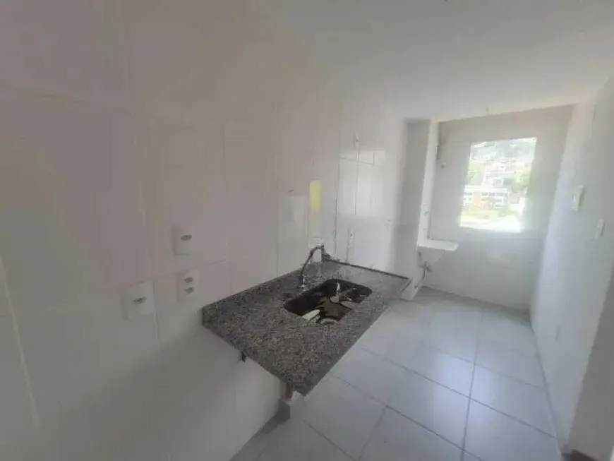 Imagem Apartamento para Venda em Rio de Janeiro, Praça Seca, 2 dormitórios, 1 banheiro, 1 vaga