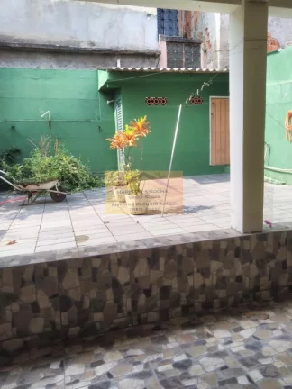 Imagem CASA ESPAÇOSA, EM ÓTIMA LOCALIZAÇÃO!