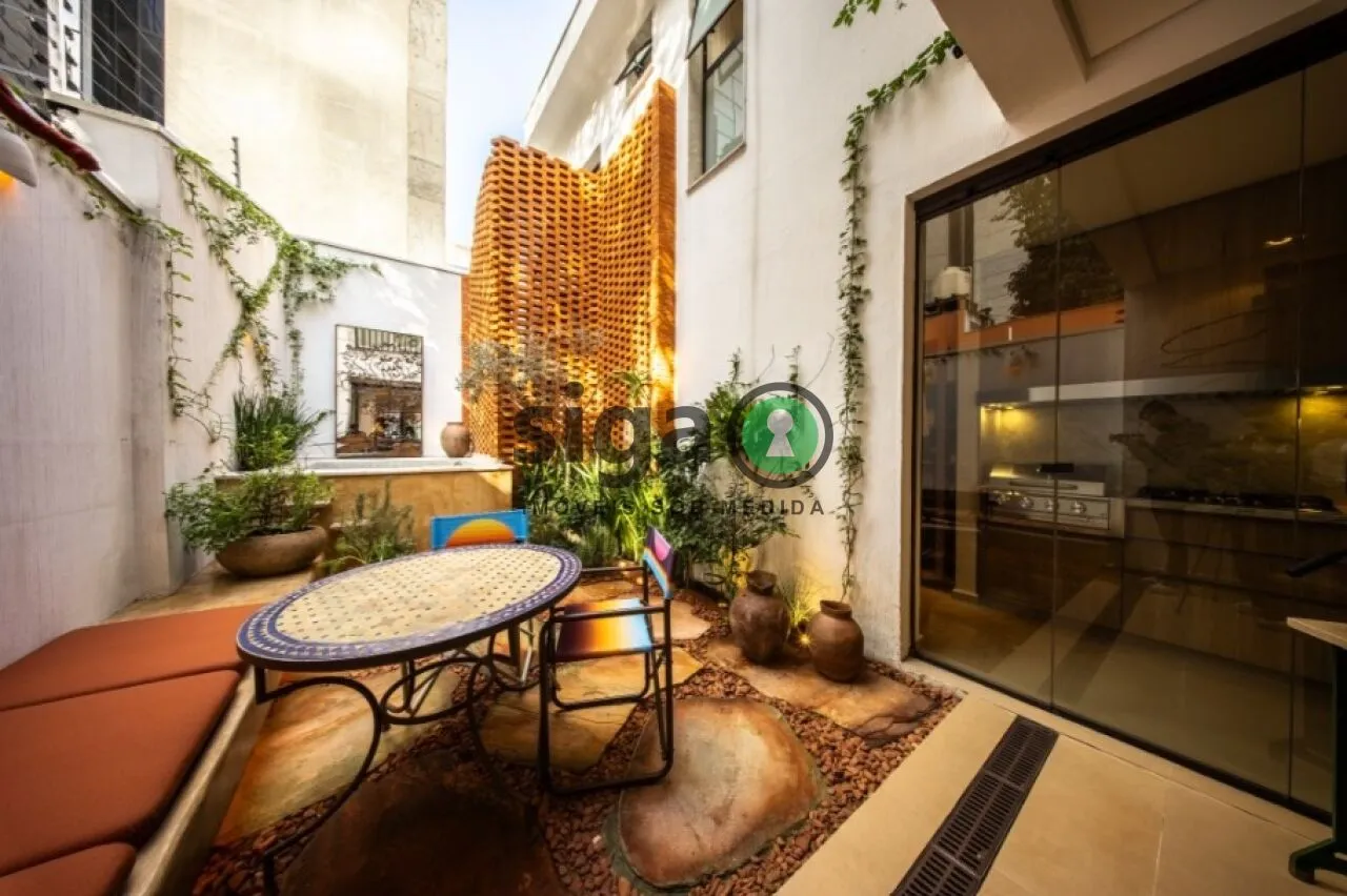 Imagem Casa de Vila Fechada no Itaim Bibi com 03 suítes, São Paulo - SP
