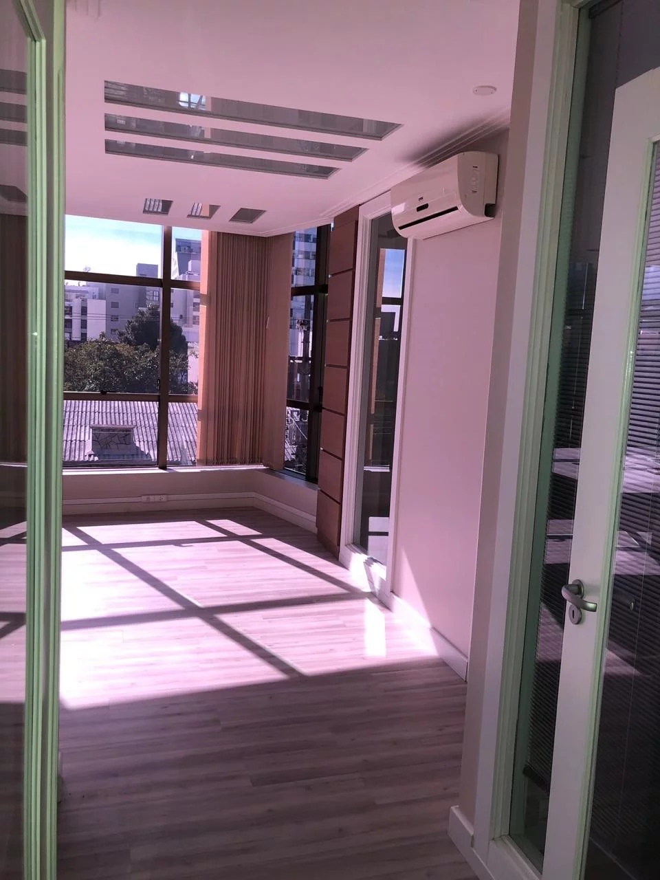 Imagem Sala Comercial para venda no bairro São Pelegrino em Caxias do Sul