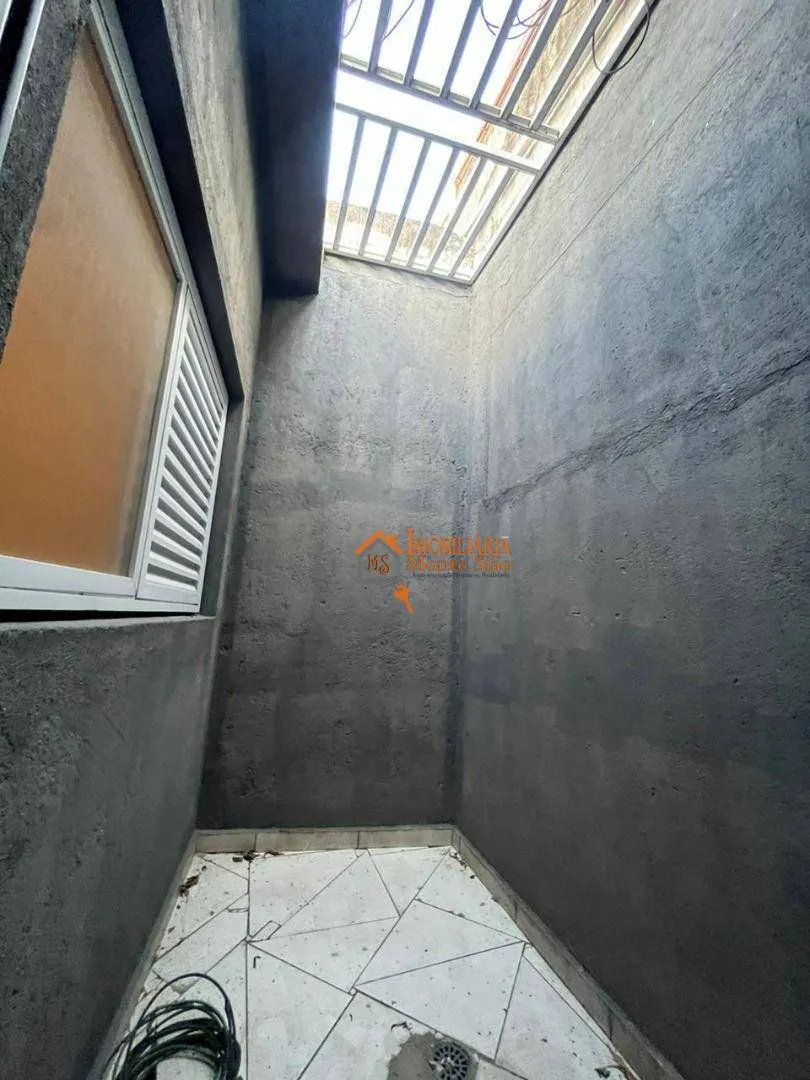 Imagem Sobrado à venda, 750 m² por R$ 1.350.000,00 - Jardim São Domingos - Guarulhos/SP