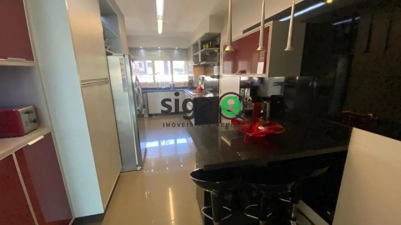 Imagem Apartamento à venda na Vila Romana: 206m², 3 dormitórios e 3 vagas