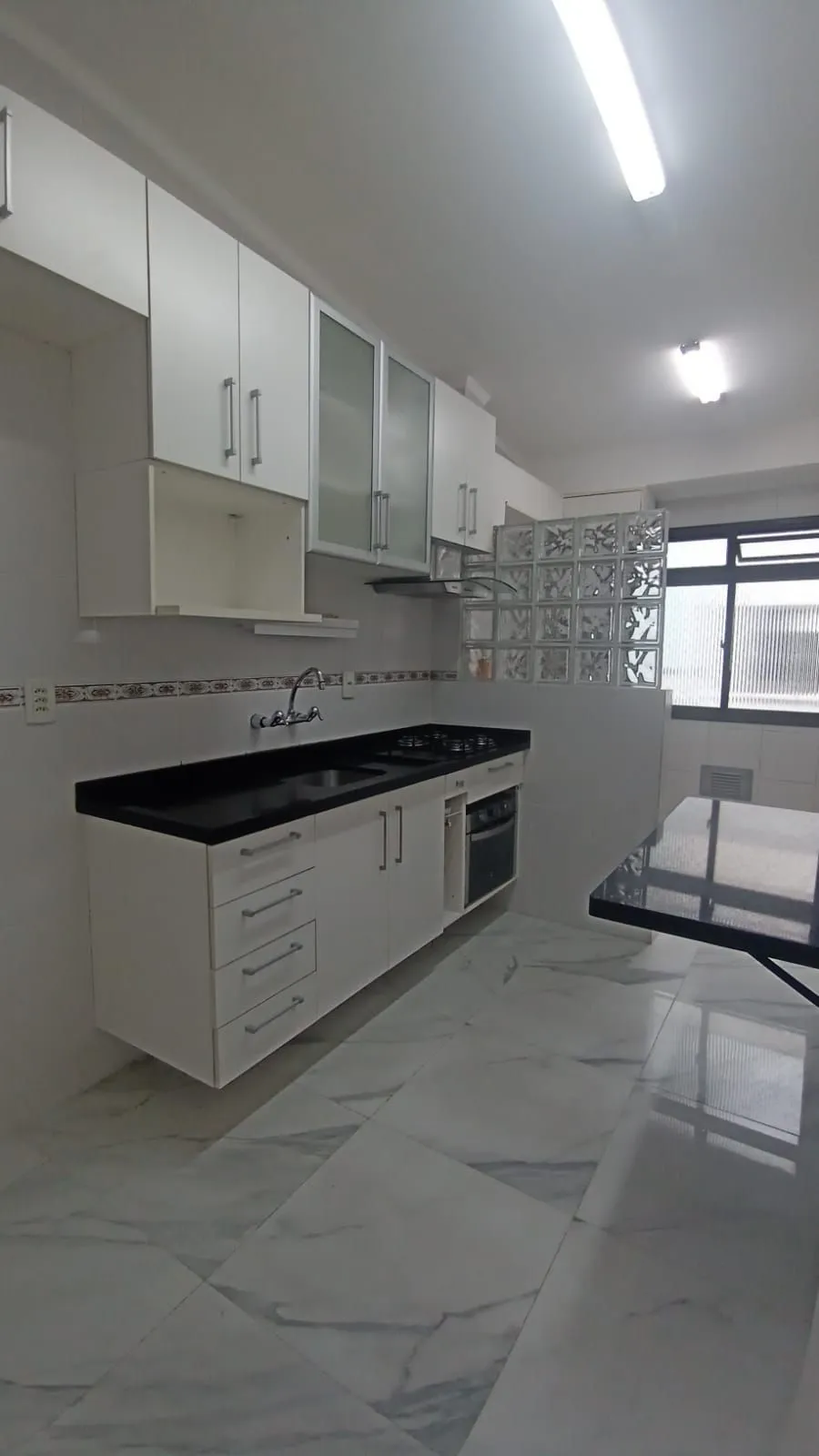 Imagem Apartamento com 2 dormitórios no bairro Nonoai