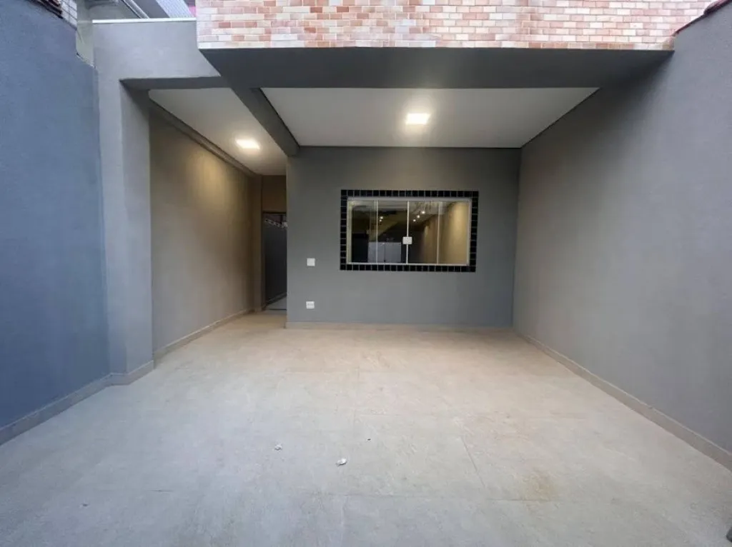 Imagem CASA COM 140,00 m² - CANTO DO FORTE - PRAIA GRANDE SP