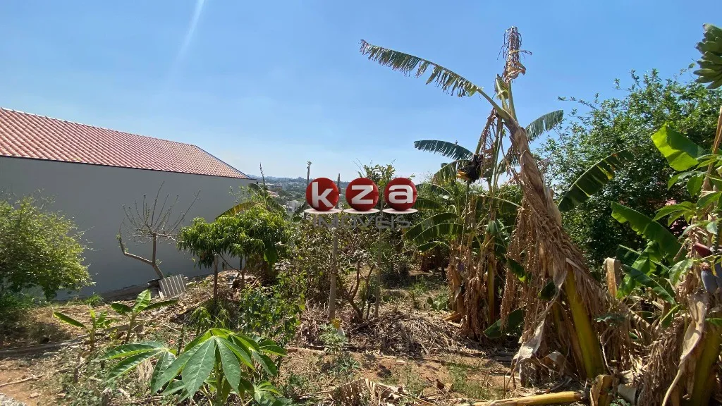 Imagem Terreno à venda em Valinhos-SP, no Jardim Maria Rosa, com 300,00 m² de área!