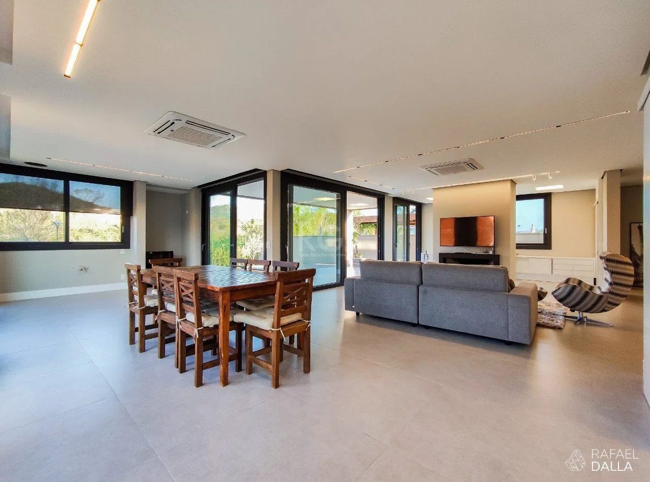 Imagem Casa Condominio para Venda - 477m², 2 terrenos - 4 dormitórios, sendo 4 suites, 4 vagas - Alphaville