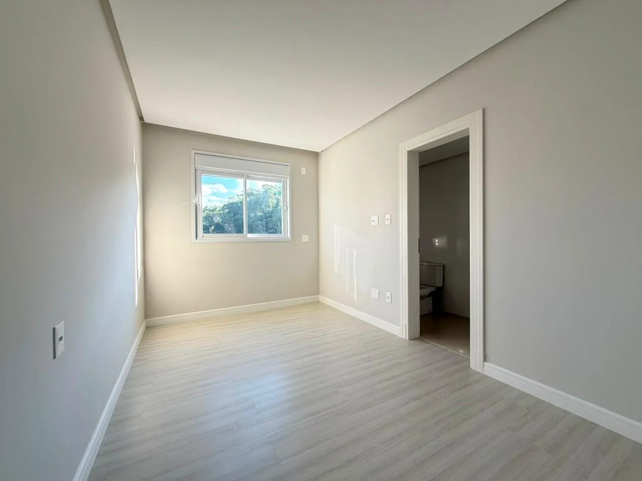 Imagem Apartamento com vista para o mar à venda com 182m2 por R$ 6.500.000,00
