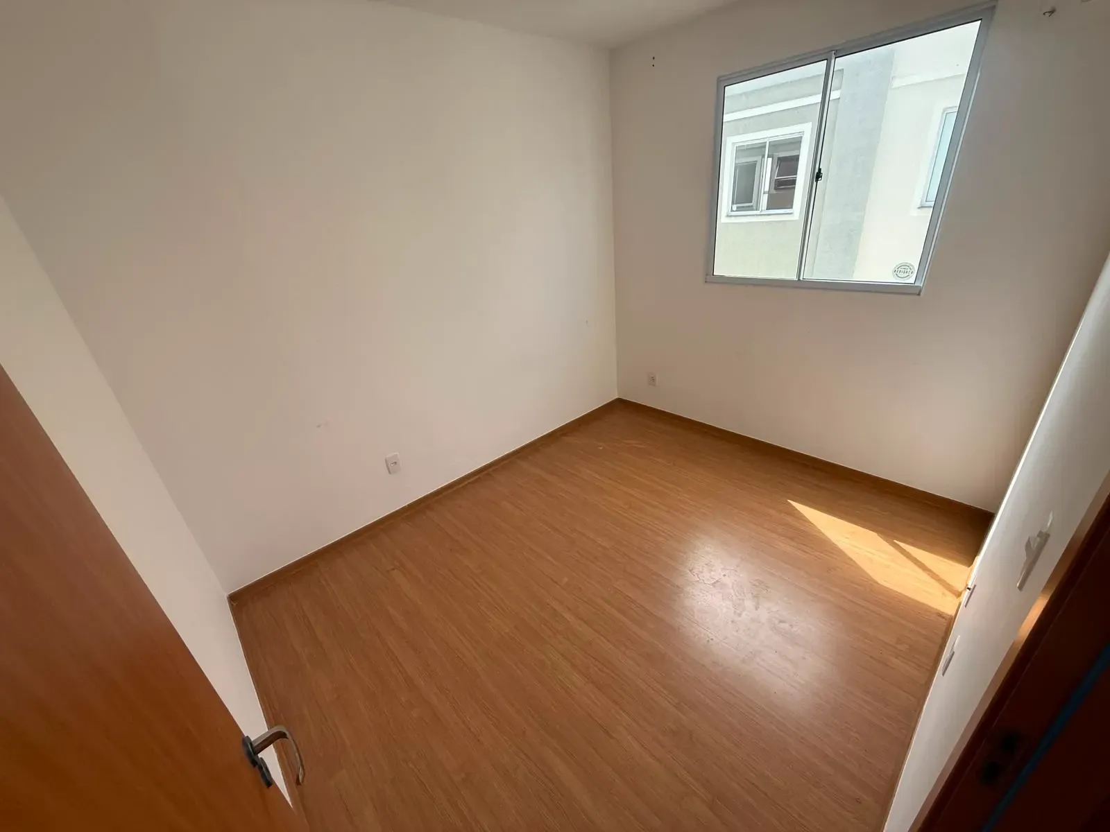 Imagem Apartamento com 2 Quartos à Venda, 40 m² em Nova Abrantes (Abrantes) - Camaçari
