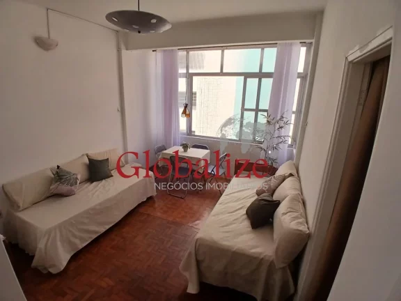 Imagem Belo apartamento em Santos no bairro da Pompéia em prédio na avenida da praia de 1 dormitório à venda por R$ 350.000,00.