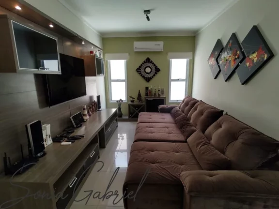 Imagem Casa de luxo em condomínio exclusivo em Vinhedo-SP: 3 quartos, 3 suítes, 3 salas, 6 banheiros, 5 vagas, 408 m². Venha conferir!