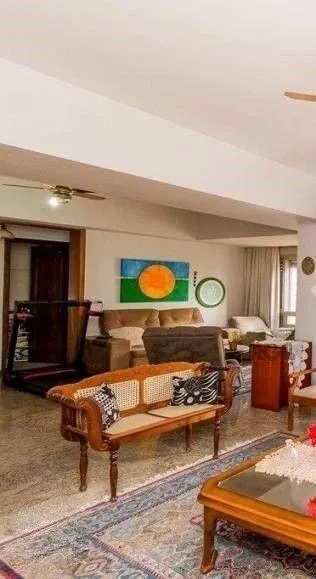 Imagem Vendo apartamento no bairro Floresta, em frente ao colégio Marista São Pedro. com 143,00m2 de área privativa