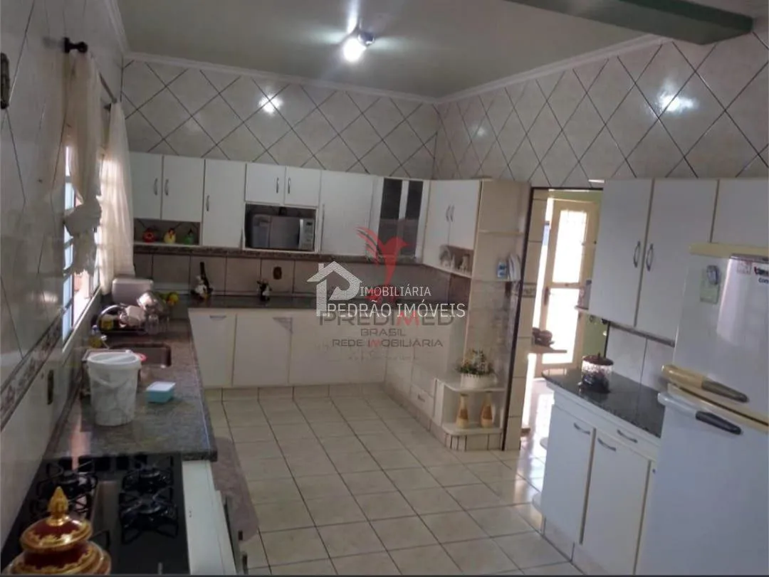 Imagem Casa de 4 quartos, 181m² no bairro Jardim Morumbi, em Lençóis Paulista