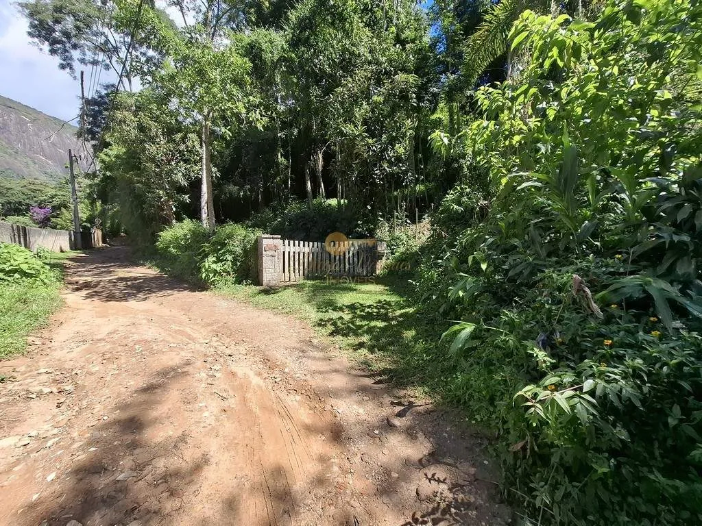 Imagem Terreno para Venda em Teresópolis / RJ no bairro Parque do Imbui