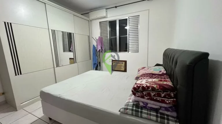 Imagem Apartamento à venda com 3 dormitórios e Garagem Coletiva no bairro da Aparecida em Santos/SP