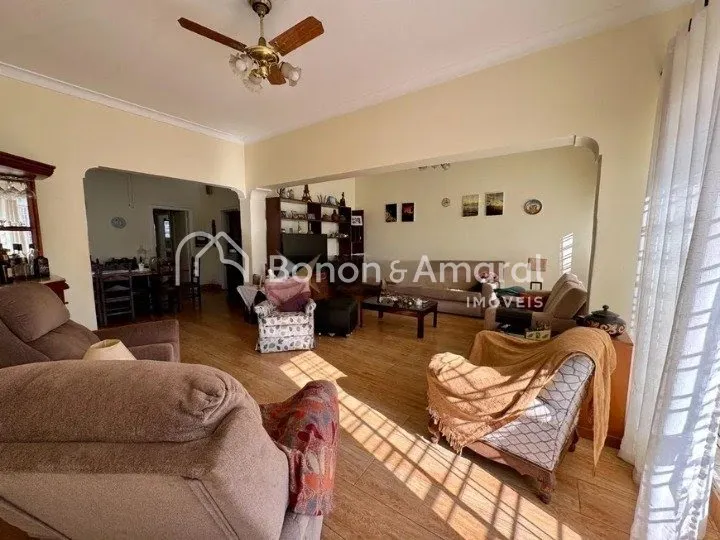 Imagem Casa à venda com 200m² de área construída, no Jardim Guanabara, Campinas SP.