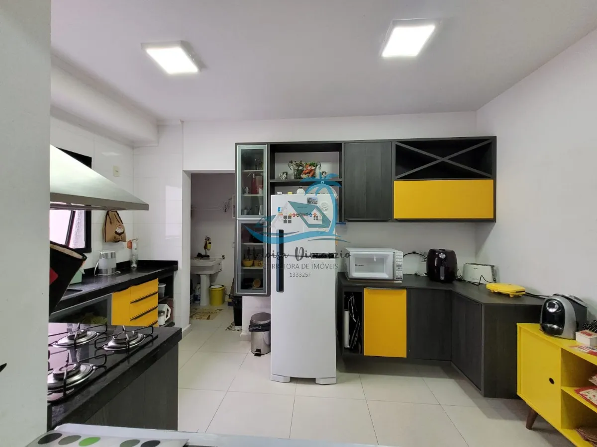 Imagem Apartamento mobiliado a venda a 200 metros das praias do Tenório e Praia Grande em Ubatuba.