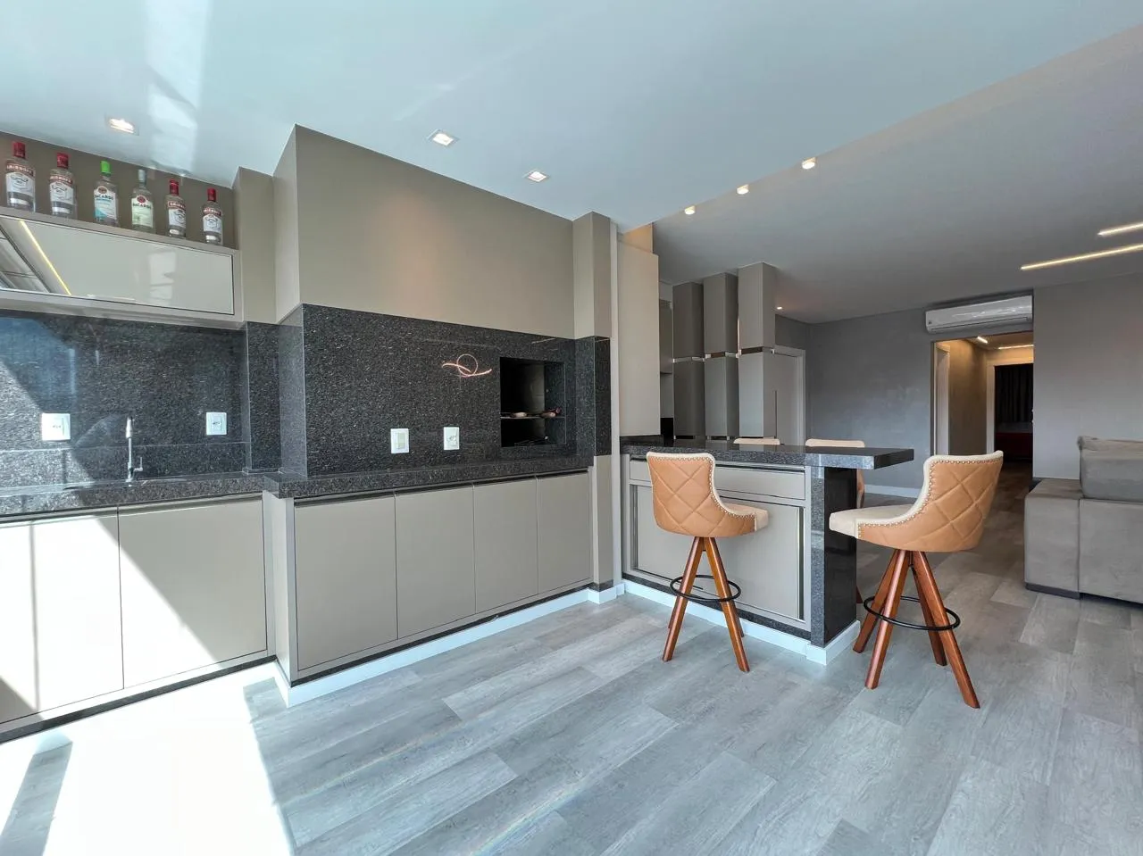 Imagem Apartamento à venda com 150m2 por R$ 2.800.000,00