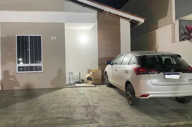 Imagem Casa para venda no Papagaio - Condominio Vougue
