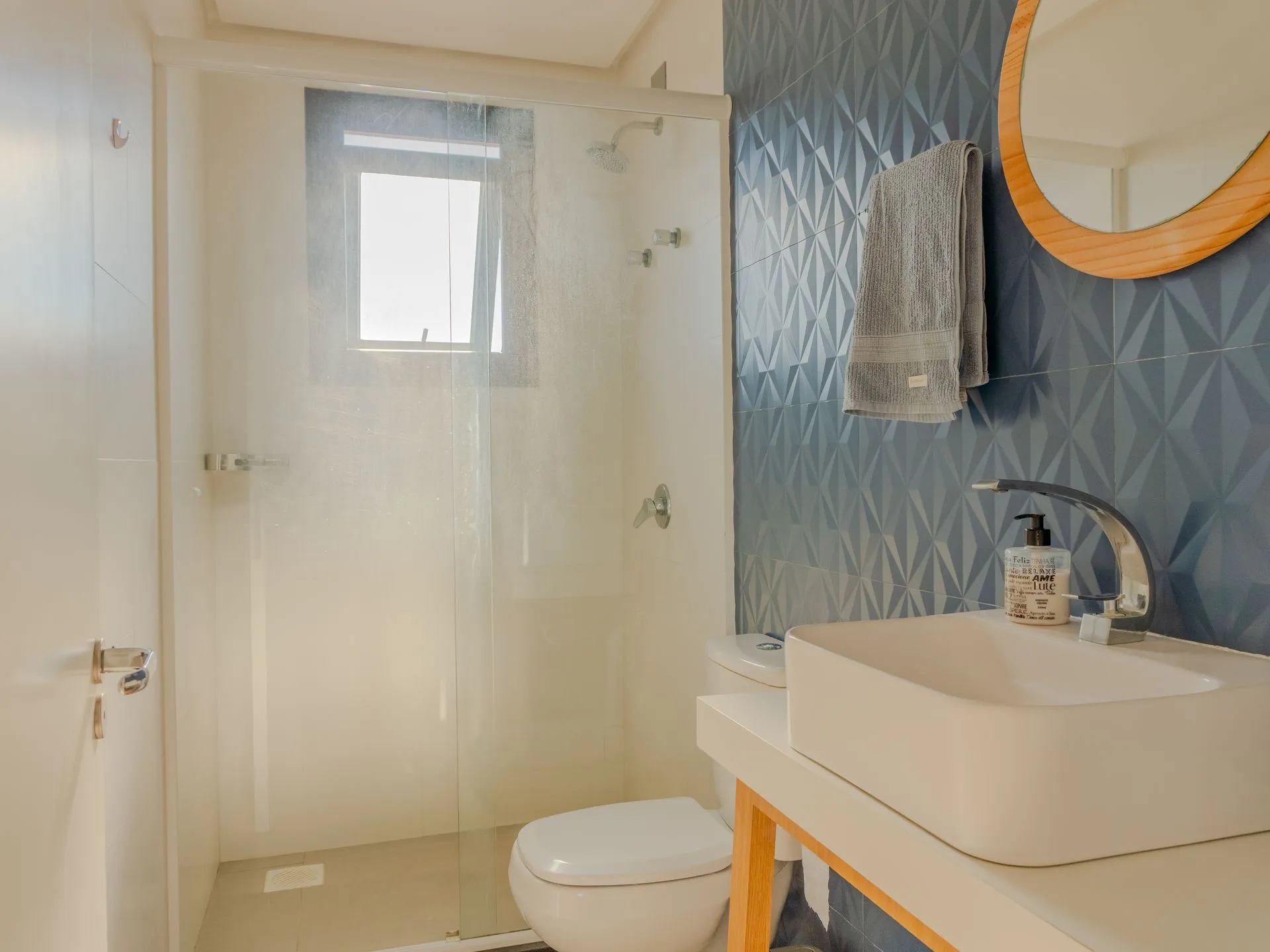 Imagem Apartamento à venda em Torres, Praia da Cal, com 2 quartos, 74m2