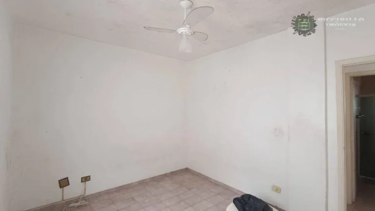 Imagem Apartamento com 2 dormitórios à venda, 73 m² por R$ 280.000,00 - Vilamar - Praia Grande/SP