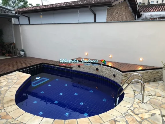 Imagem Linda Casa com Ótima Localização.