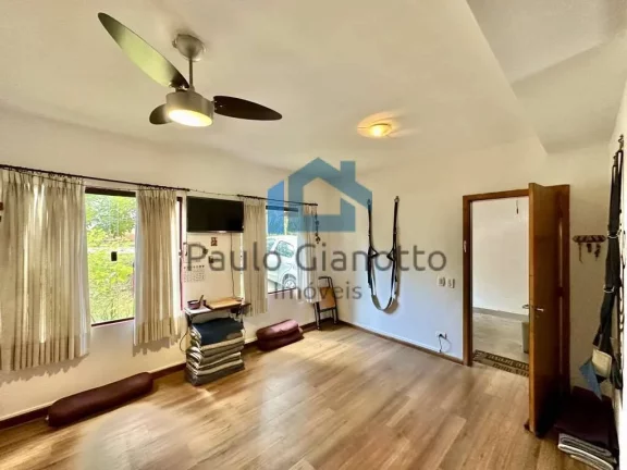Imagem Casa c/ 3 quartos no Cond Vila Velha Granja Viana