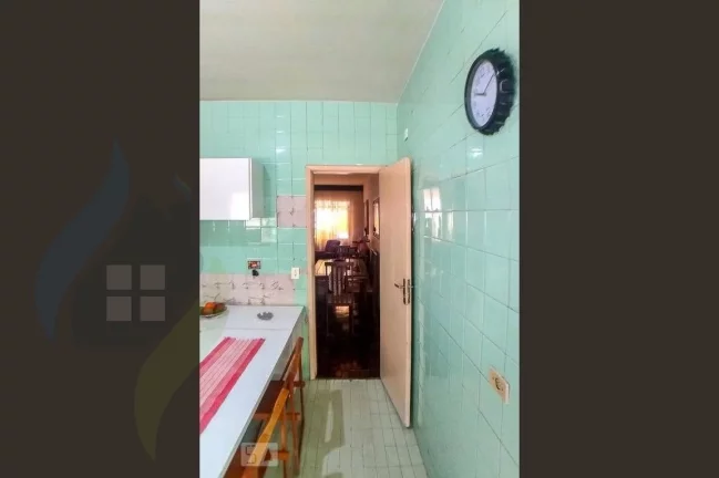 Imagem Casa de 3 dormitórios sendo 1 suíte, 2 banheiros, 2 vagas, com 110m² em Paulicéia, São Bernardo do Campo
