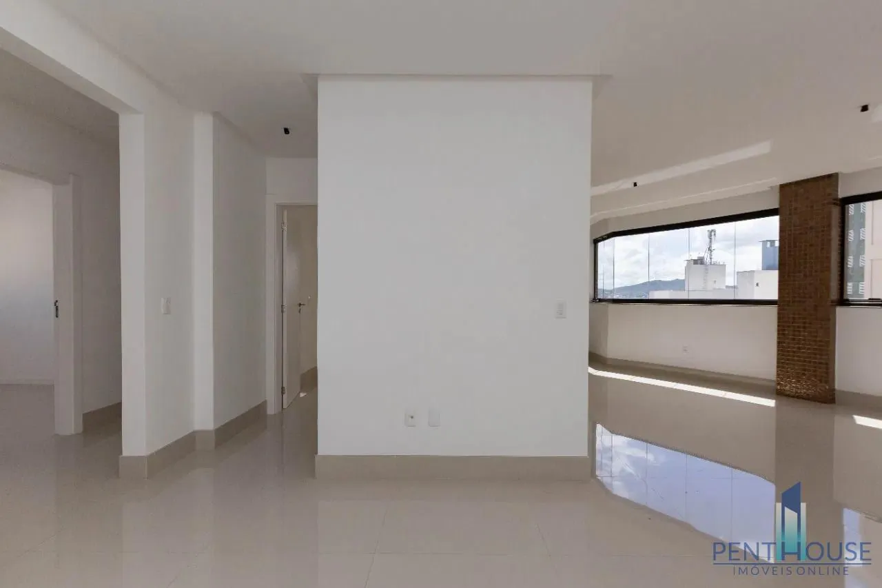 Imagem Apartamento Zona Central para Venda em Balneário Camboriú, CENTRO, 4 dormitórios, 4 suítes, 4 banheiros, 3 vagas