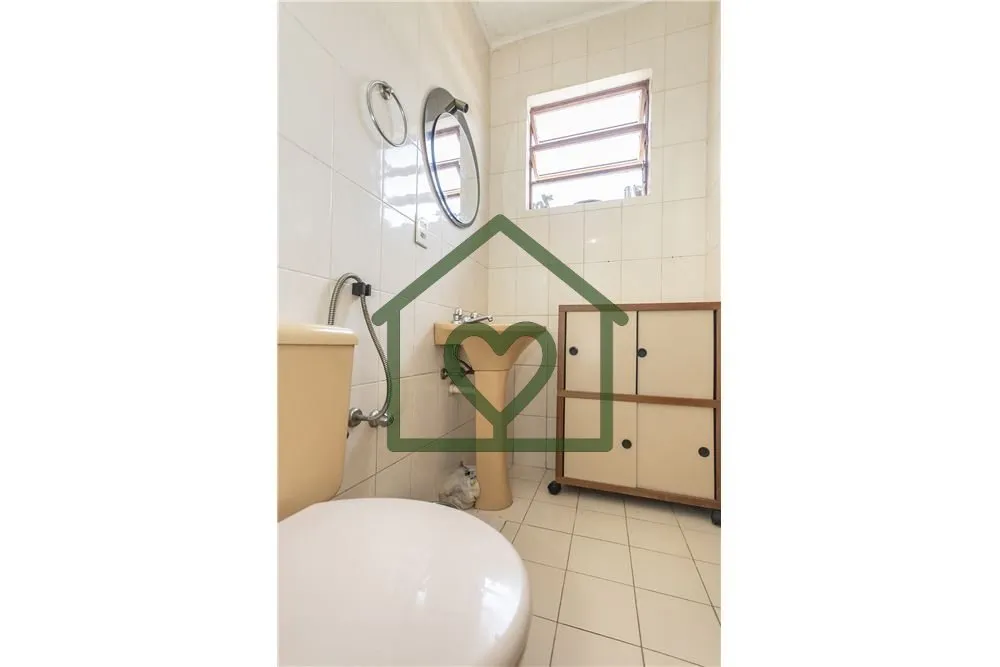 Imagem Casa de rua com 4 DORMITÓRIOS, 2 suítes, 4 vagas e 210m² de área privativa, no bairro Três Figu...