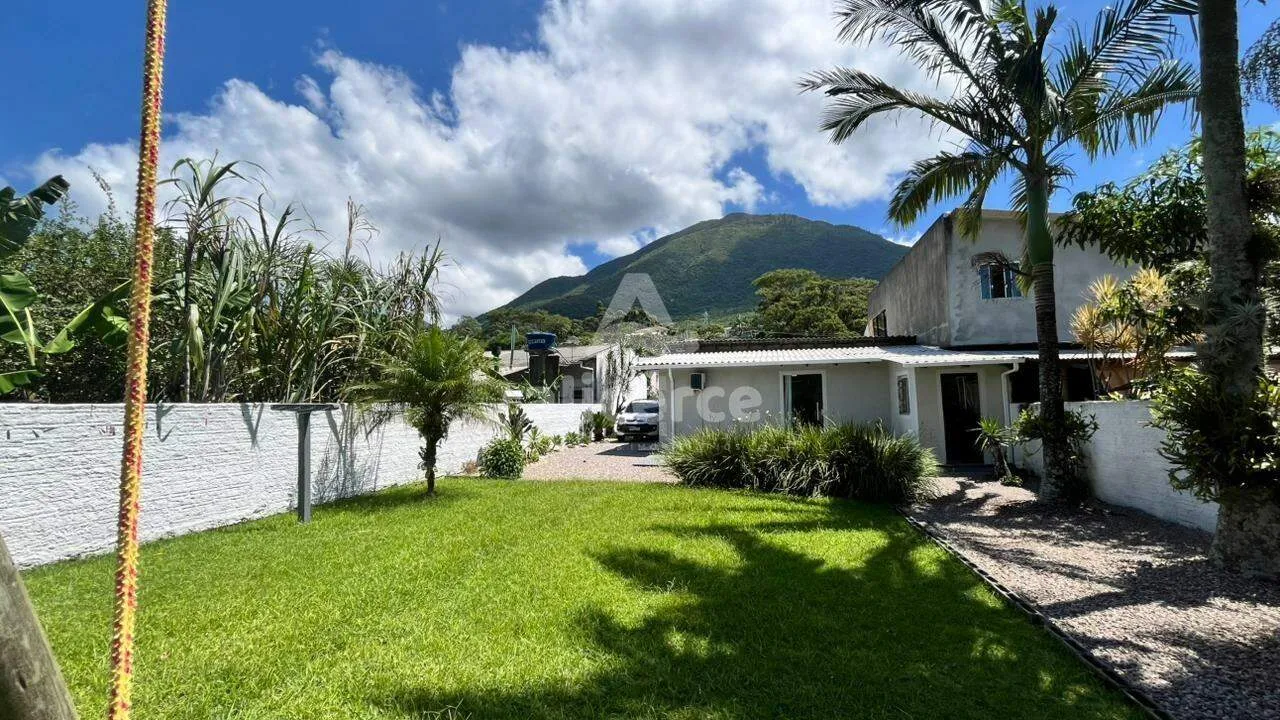 Imagem Casa à venda com 3 quartos , 100m² em Praia de Fora Palhoça